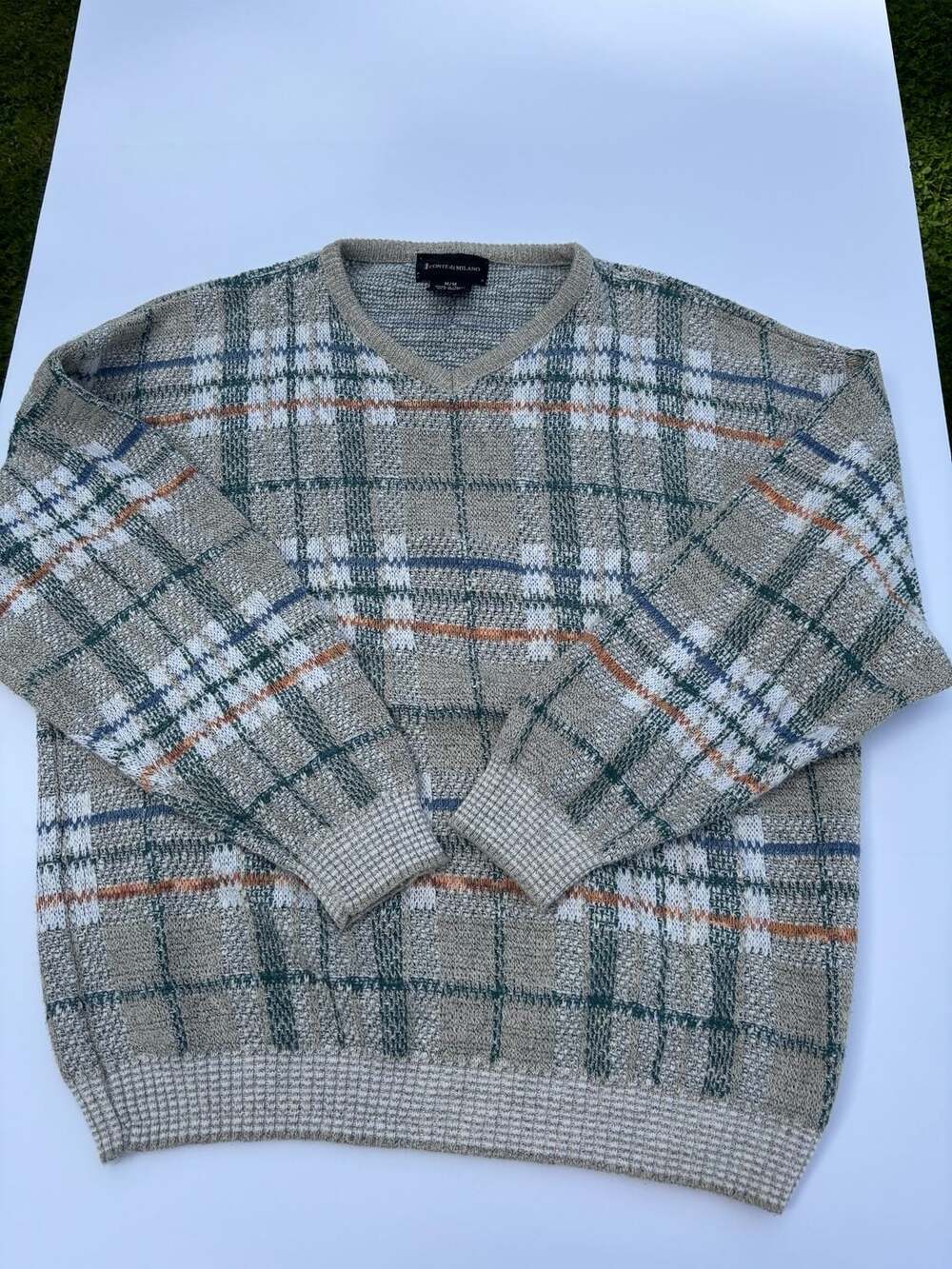 Vintage Conte di Milano Plaid V-Neck Sweater Size Medium